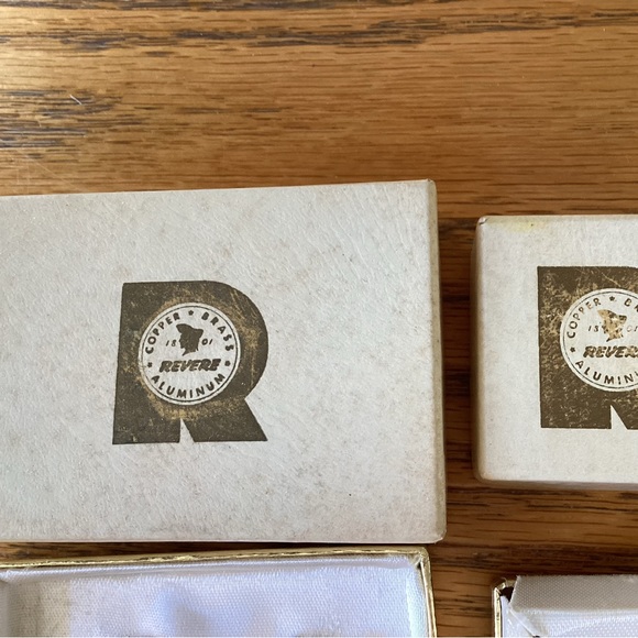 Revere Ware cuff links & tie tack employee gift - Picture 3 of 6